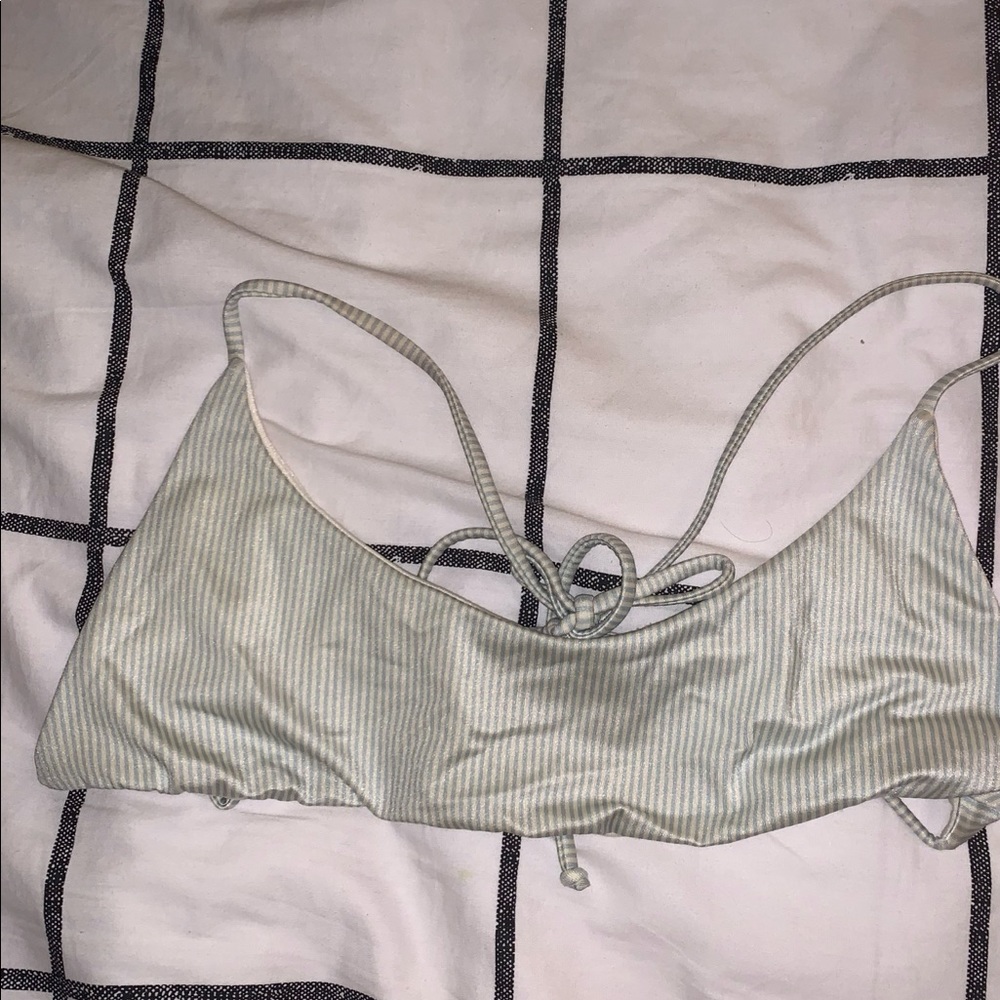 Bikini top and matching bottoms